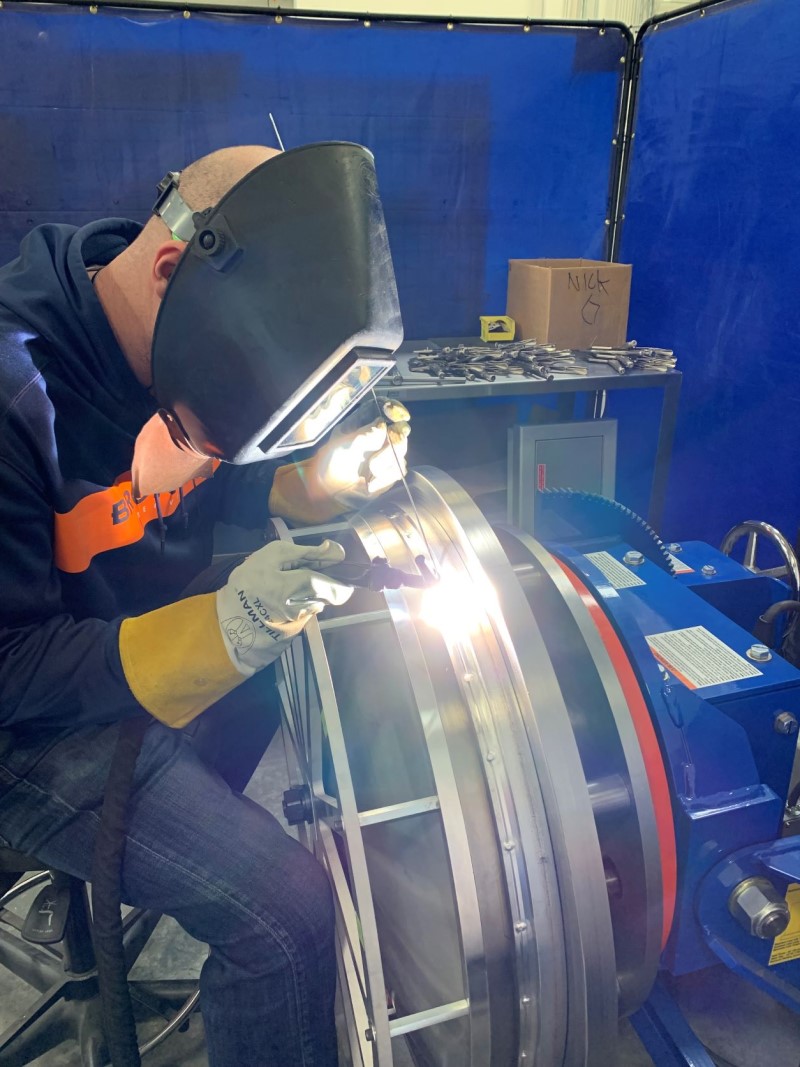 kihomac-manufacturing-welding